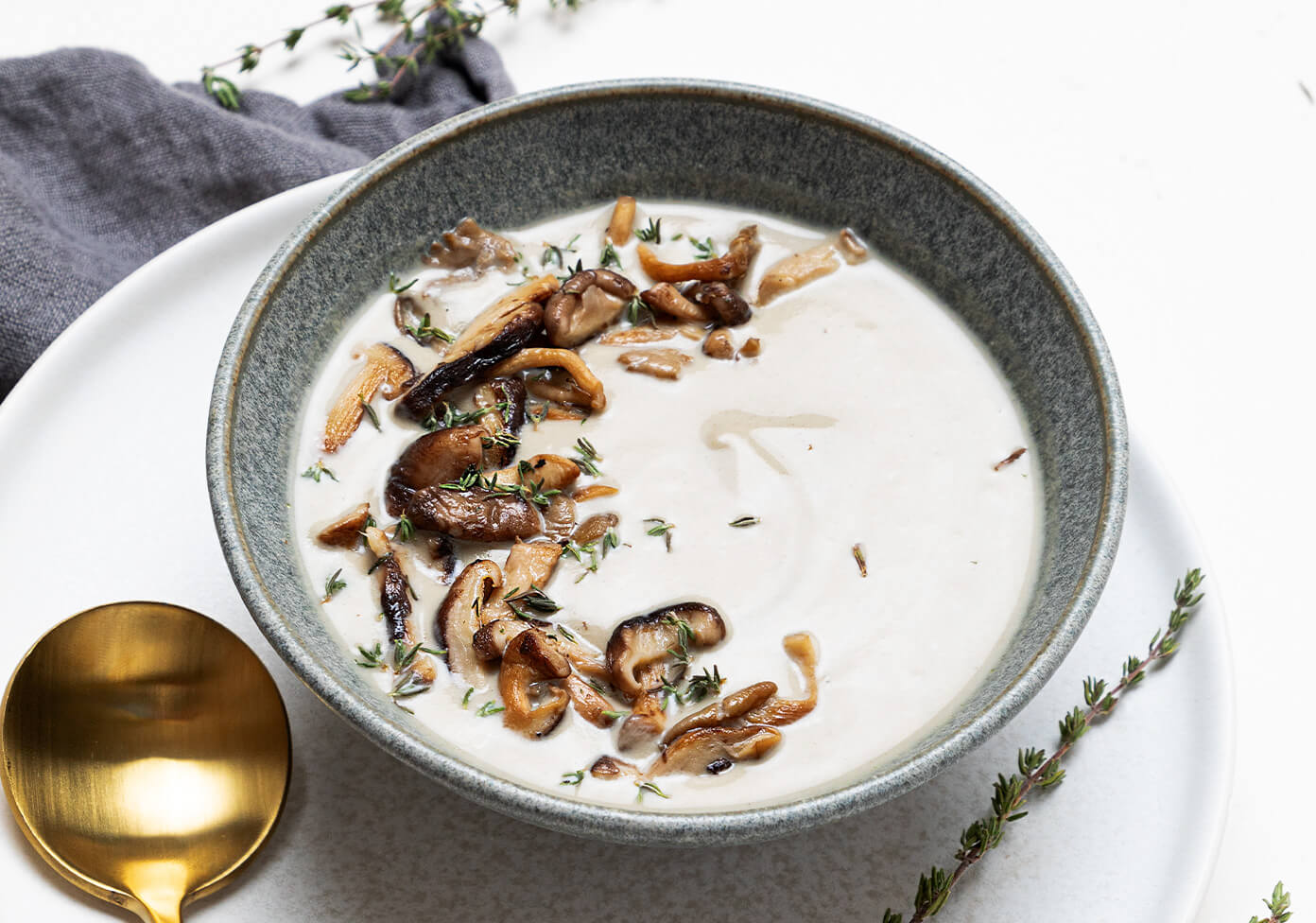 Creamy Vegan Mushroom Soup Recipe